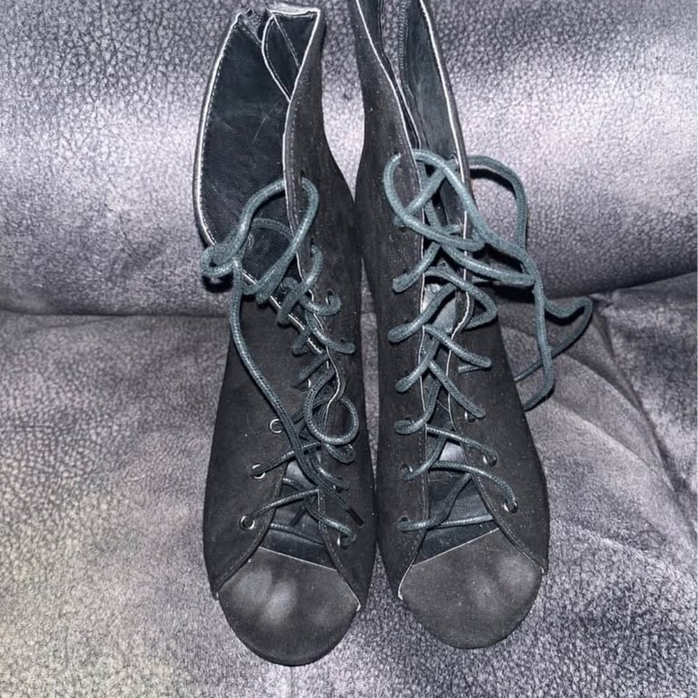 Black Open Toe Boot Style Heels, size 7